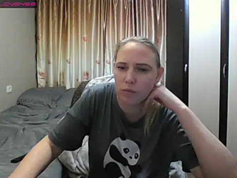 JenniDeep online show from 03.25.26