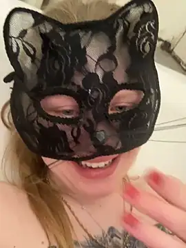 secretcouple 00 online show from 04.15.26