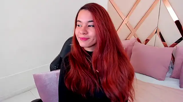 Snapshot of avrilwaynee chatting on 02.03.26 avrilwaynee online show from 02.03.26