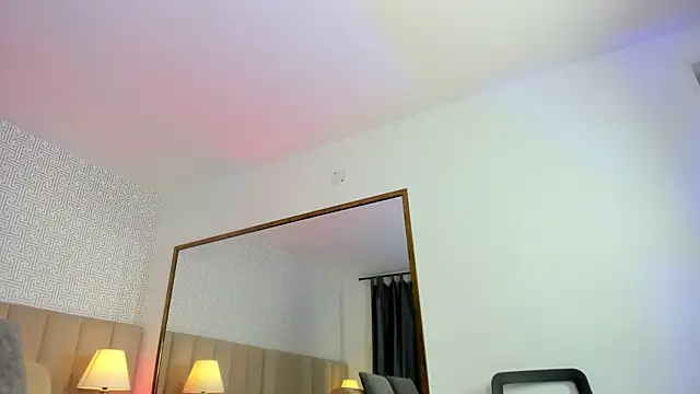 Sasha Wolff online show from 02.25.26