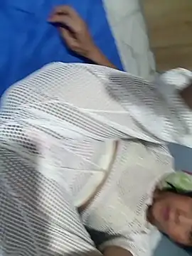 Snapshot of alexandra100gg chatting on 11.14.25 alexandra100gg online show from 11.14.25