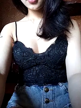 Snapshot of Lynk2x chatting on 11.14.25 Lynk2x online show from 11.14.25