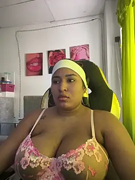 morena-2025 online show from 06.11.26