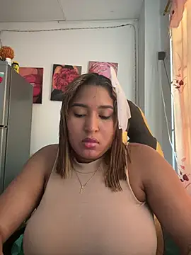 morena-2025 online show from 06.22.26