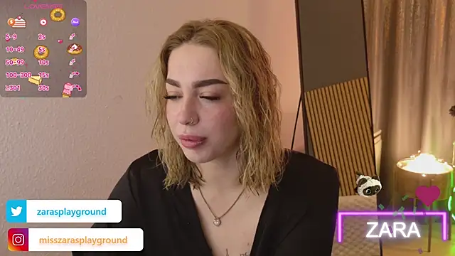 Snapshot of ZarasPlayground chatting on 04.18.26 ZarasPlayground online show from 04.18.26