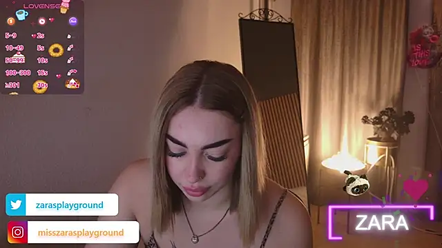 Snapshot of ZarasPlayground chatting on 04.20.26 ZarasPlayground online show from 04.20.26