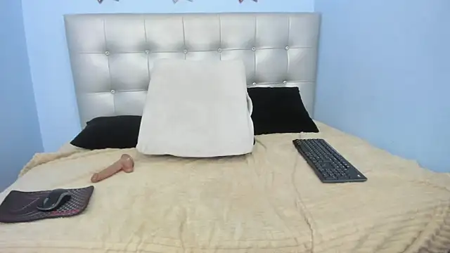 Alice sexy26 online show from 05.18.26