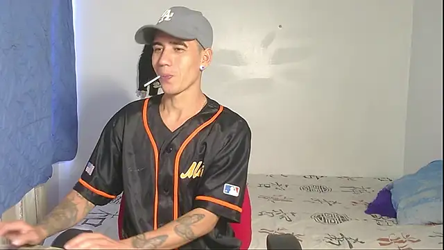 Snapshot of kilyan_wow chatting on 11.14.25 kilyan wow online show from 11.14.25