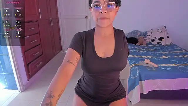 Tatiana-Jaaramillo online show from 04.18.26