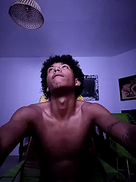 Snapshot of parzivalwt chatting on 11.14.25 parzivalwt online show from 11.14.25