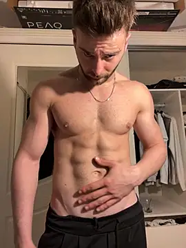 Snapshot of atesturky chatting on 11.18.25 atesturky online show from 11.18.25