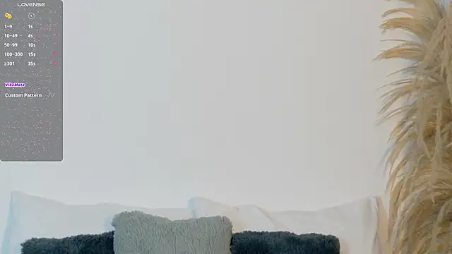 izzybelmont12 online show from 11.25.25