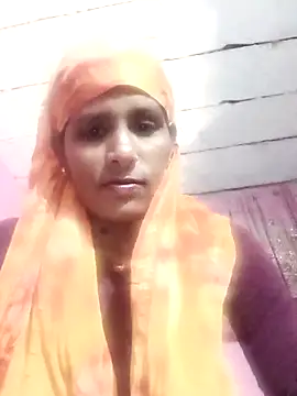 Snapshot of Pirvesh_singh chatting on 12.17.25 Pirvesh singh online show from 12.17.25