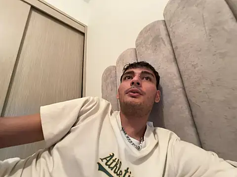 Brunicci online show from 03.04.26