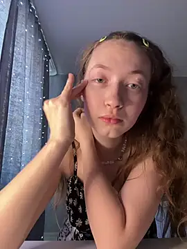 Holy Poly online show from 03.24.26