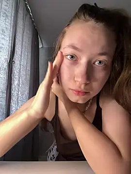 Holy Poly online show from 04.13.26