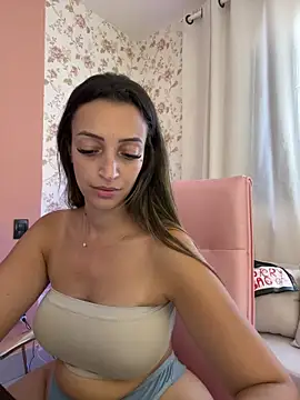 BelleRune online show from 02.15.26