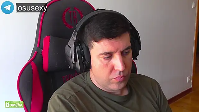 Snapshot of likihot chatting on 04.16.26 likihot online show from 04.16.26