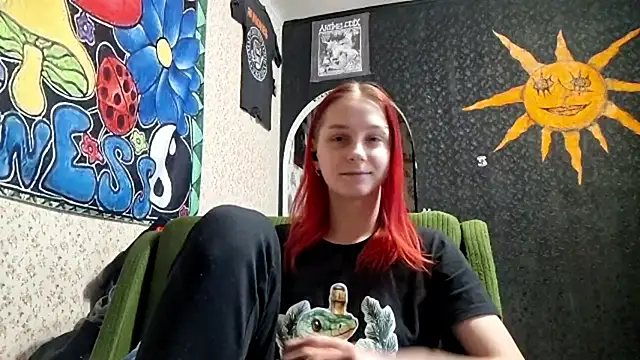 Snapshot of CarlitaSiner chatting on 12.03.25 CarlitaSiner online show from 12.03.25