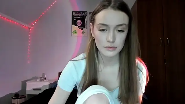 tinyglow online show from 03.09.26