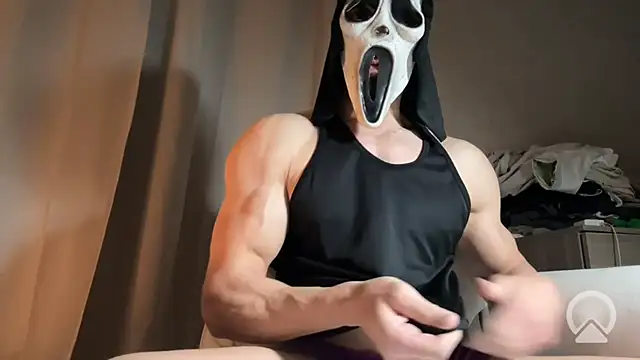 Snapshot of Luna_MaskedMan chatting on 01.08.26 Luna MaskedMan online show from 01.08.26