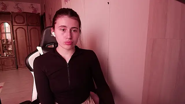 KristinaScott online show from 03.11.26