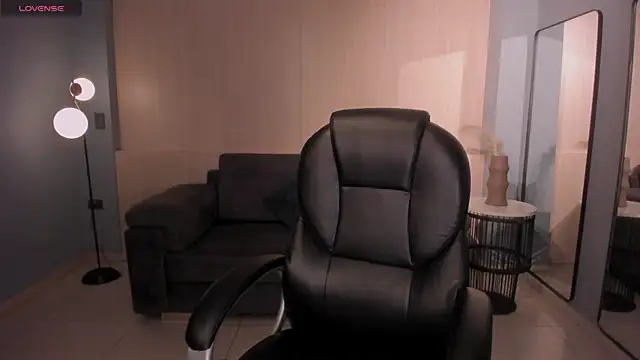 HaileyRoss  online show from 07.08.26