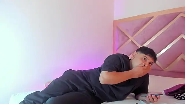 myke and mia online show from 12.03.25