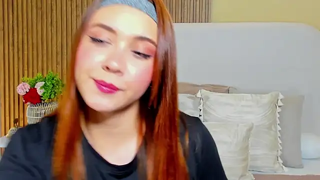 Snapshot of LondraBlush chatting on 03.20.26 LondraBlush online show from 03.20.26