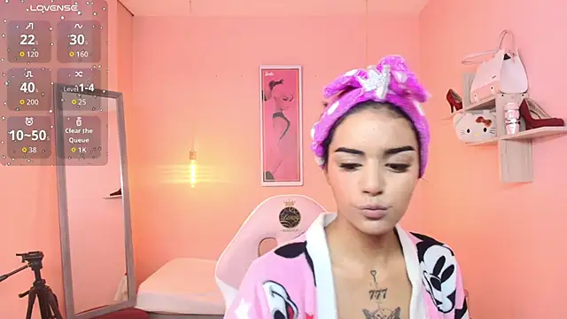 Milu carbajal x online show from 12.18.25