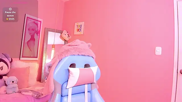 Milu carbajal x online show from 04.16.26