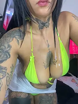 MartinaColton online show from 11.18.25