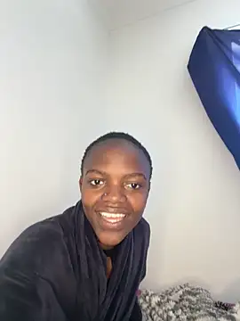 Snapshot of choc_mistyy chatting on 11.17.25 choc mistyy online show from 11.17.25