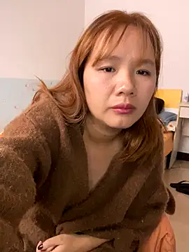 yiyi0316 online show from 11.28.25