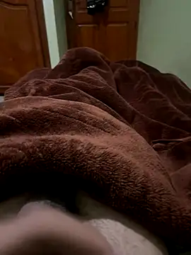 Snapshot of yassssst chatting on 11.27.25 yassssst online show from 11.27.25