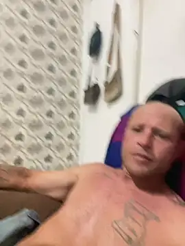 Snapshot of patraick chatting on 03.01.26 patraick online show from 03.01.26