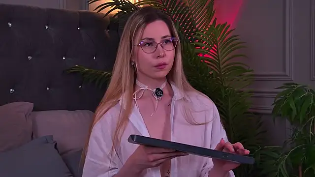 -SaraBlack- online show from 07.17.26