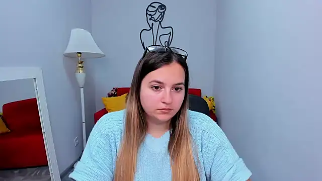 Maria Bond online show from 11.26.25