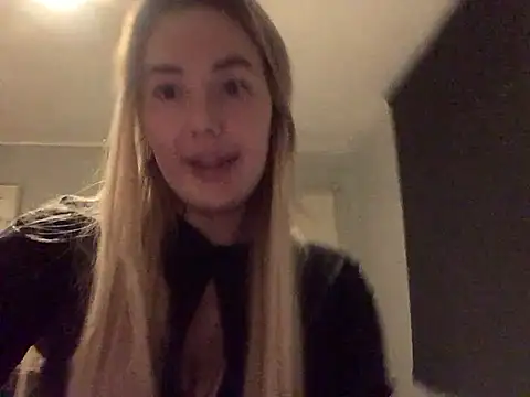 xoxohan11 online show from 02.14.26