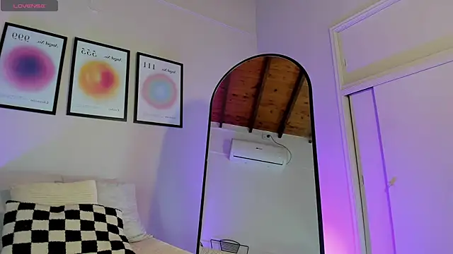 Sofi vega77 online show from 06.24.26