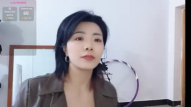 Snapshot of adele8731 chatting on 11.16.25 adele8731 online show from 11.16.25