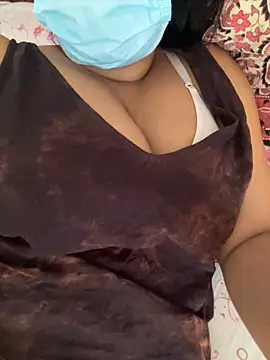 Snapshot of ErringDigs chatting on 02.04.26 ErringDigs online show from 02.04.26