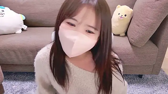 Snapshot of Nemu_chan_ chatting on 05.11.26 Nemu chan online show from 05.11.26