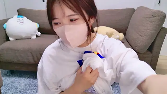Snapshot of Nemu_chan_ chatting on 05.11.26 Nemu chan online show from 05.11.26