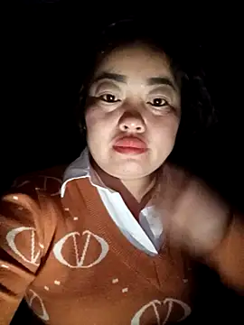 Snapshot of Rose-rose1234 chatting on 11.29.25 Rose-rose1234 online show from 11.29.25