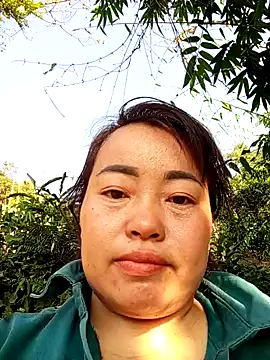 Snapshot of Rose-rose1234 chatting on 11.30.25 Rose-rose1234 online show from 11.30.25