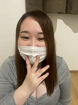 kana-chaaan online show from 11.22.25