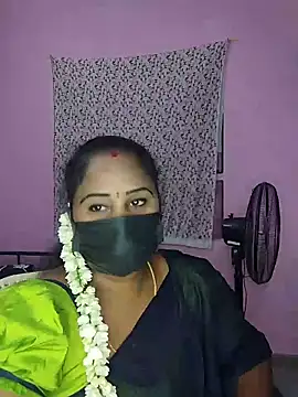Snapshot of Tamil_devagi chatting on 06.08.26 Tamil devagi online show from 06.08.26