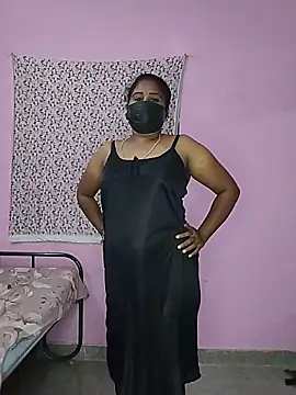 Snapshot of Tamil_devagi chatting on 06.18.26 Tamil devagi online show from 06.18.26