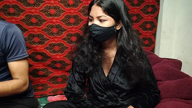 Snapshot of Real18sis_sex_sis chatting on 12.20.25 Real18sis sex sis online show from 12.20.25